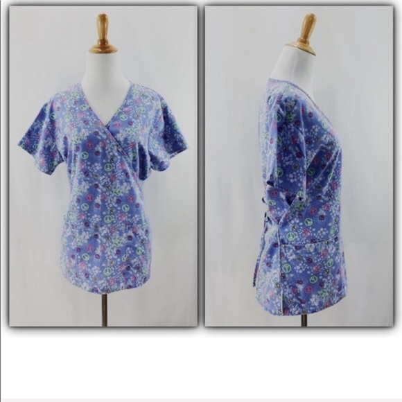 Absolute mock wrap peace sign scrubs top size M - Picture 1 of 3
